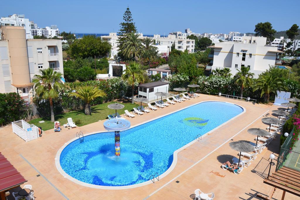 Aparthotel Vibra Bay Sant Antoni de Portmany Exterior foto